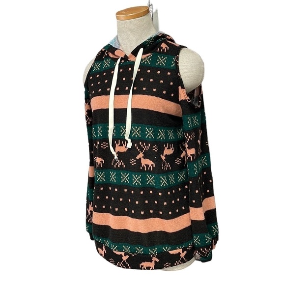 Miss U Sweater Christmas Womens Large Black Green NWT Winter Cold Shoulder - Picture 3 of 14